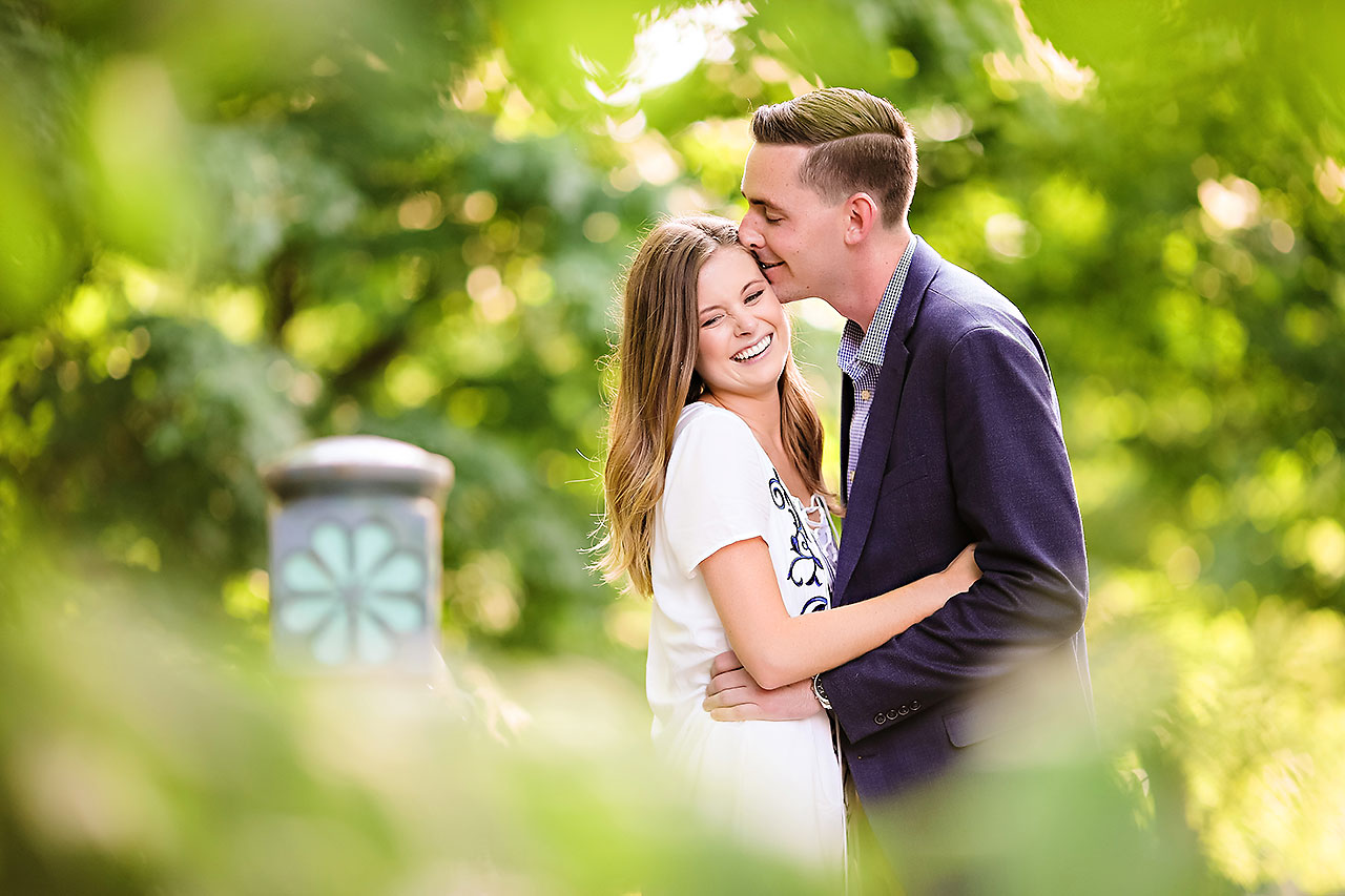 Erin Grant Indianpolis Museum of Art Newfields Engagement Session 078
