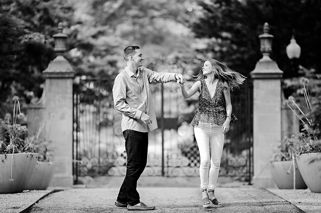 Erin Grant Indianpolis Museum of Art Newfields Engagement Session 068