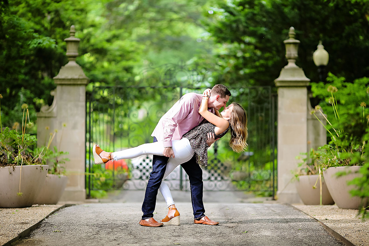 Erin Grant Indianpolis Museum of Art Newfields Engagement Session 014