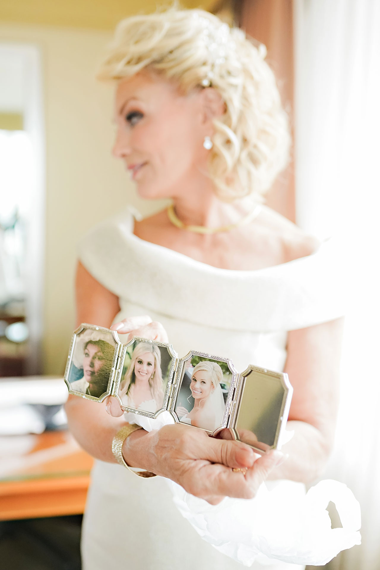 Julie Jonathan St Johns Scottish Rite Cathedral Indianapolis Wedding 029