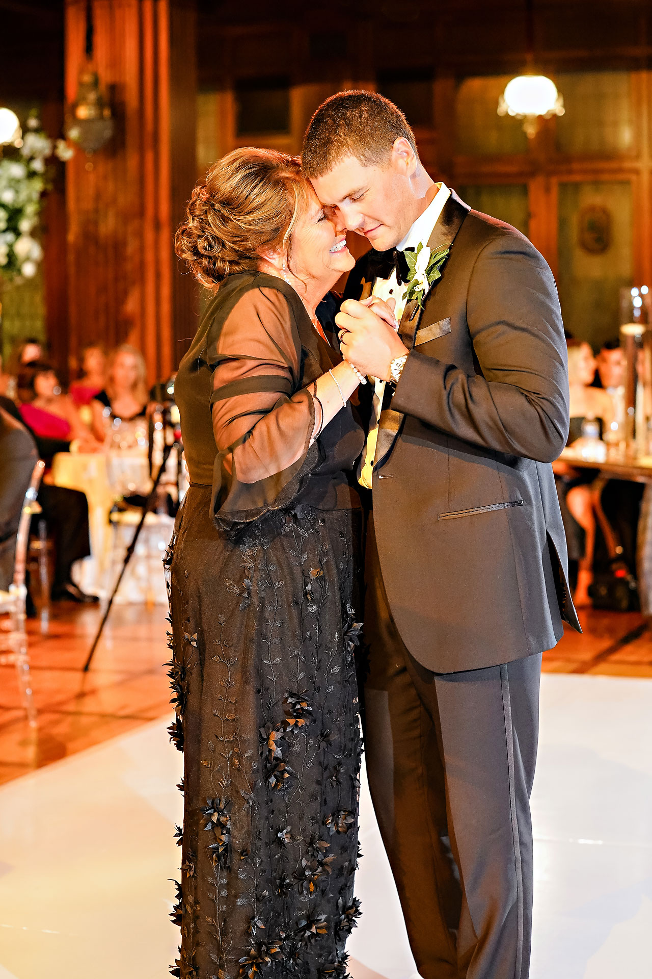 Julie Jonathan St Johns Scottish Rite Cathedral Indianapolis Wedding 310