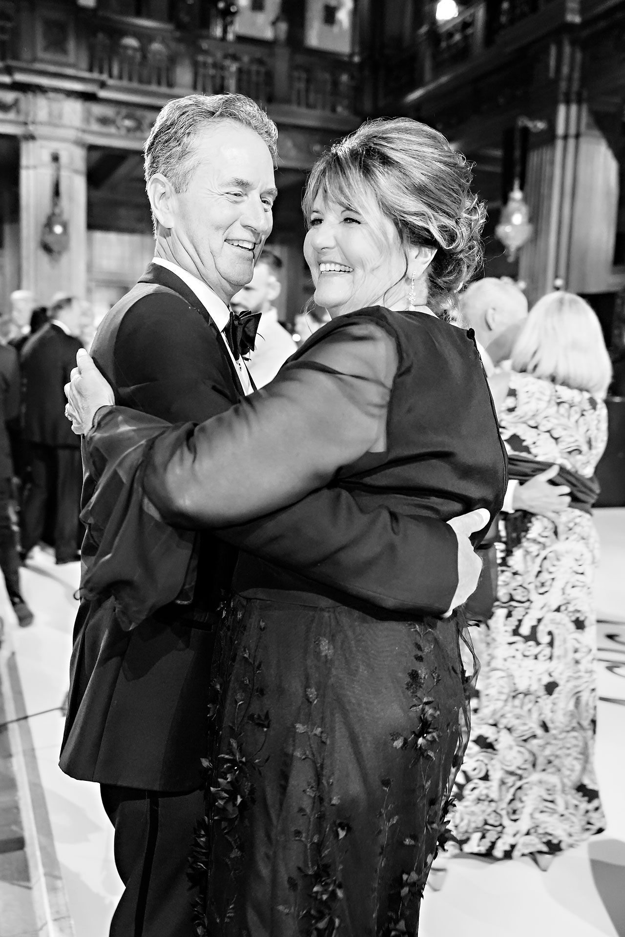 Julie Jonathan St Johns Scottish Rite Cathedral Indianapolis Wedding 311