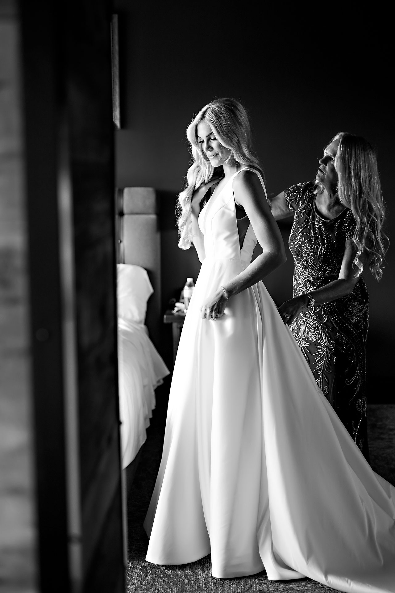 Heather Phil Second Presbyterian Scottish Rite Cathedral Indianapolis Wedding 040