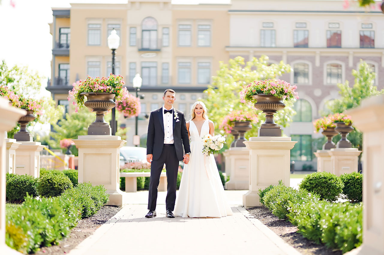 Heather Phil Second Presbyterian Scottish Rite Cathedral Indianapolis Wedding 176