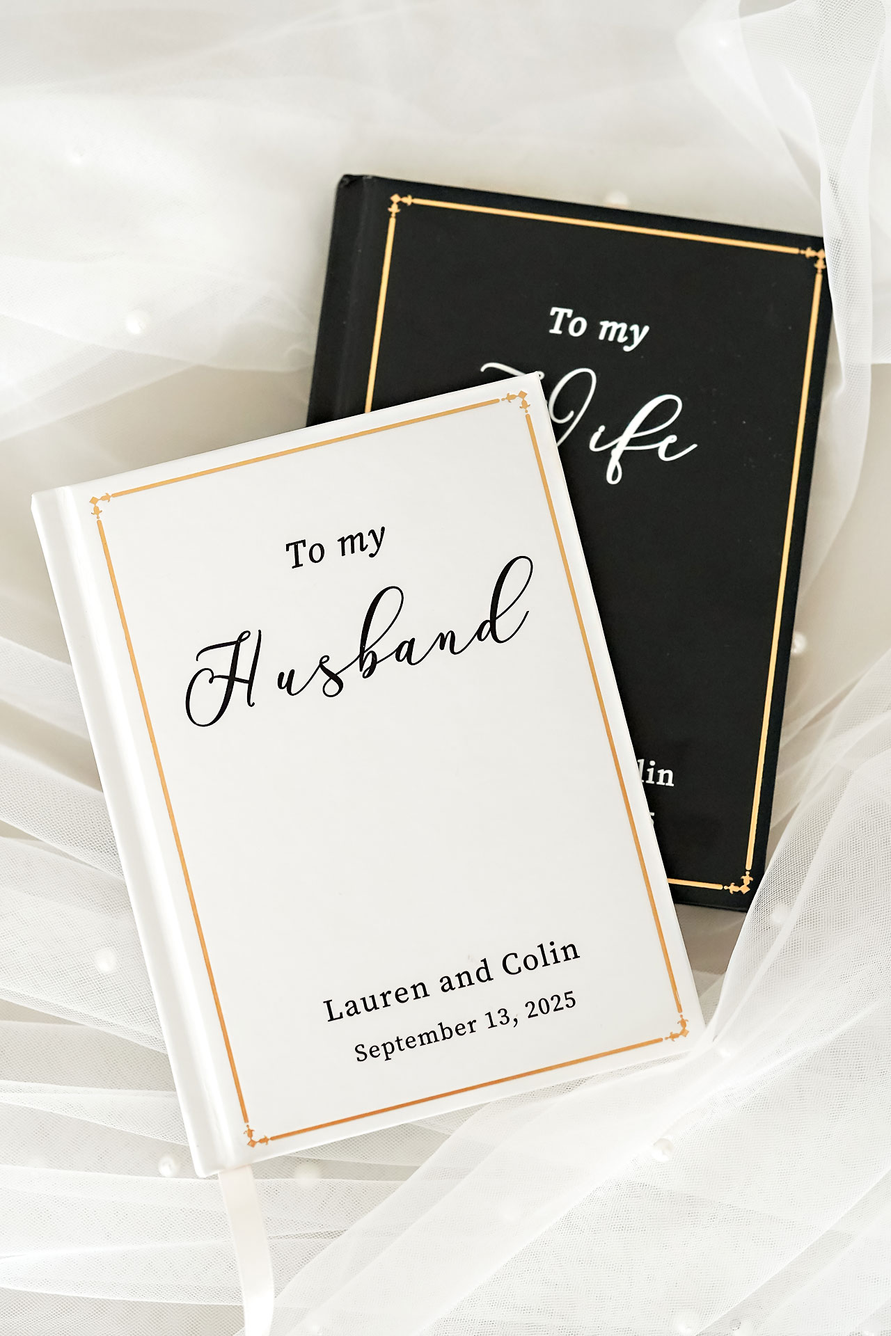 Lauren Colin Crowne Plaza Union Station Grand Hall Indianapolis Wedding 024