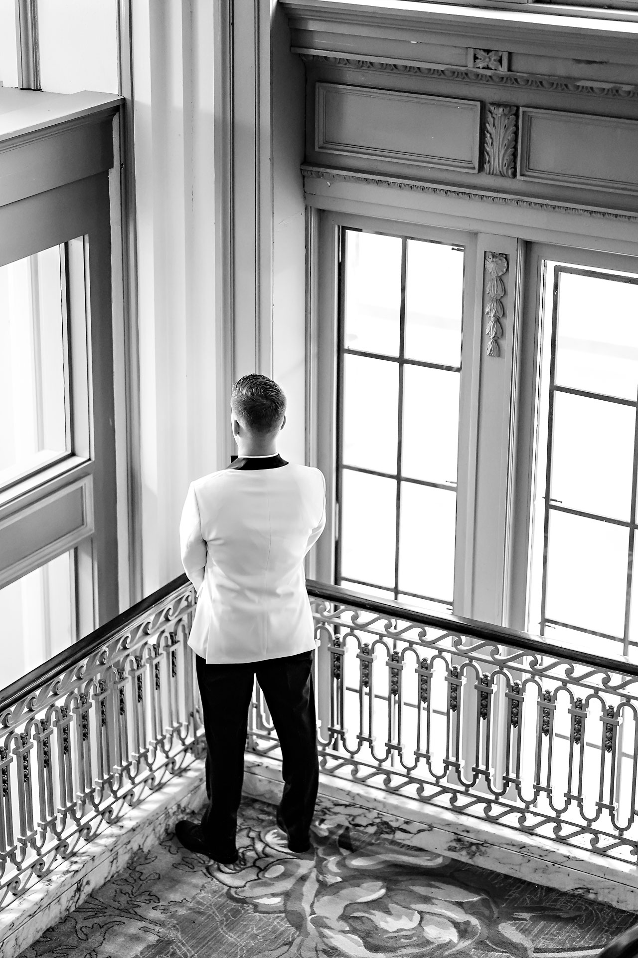 Lauren Colin Crowne Plaza Union Station Grand Hall Indianapolis Wedding 082