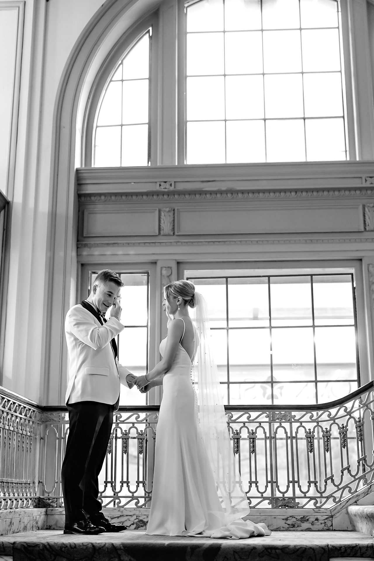 Lauren Colin Crowne Plaza Union Station Grand Hall Indianapolis Wedding 084