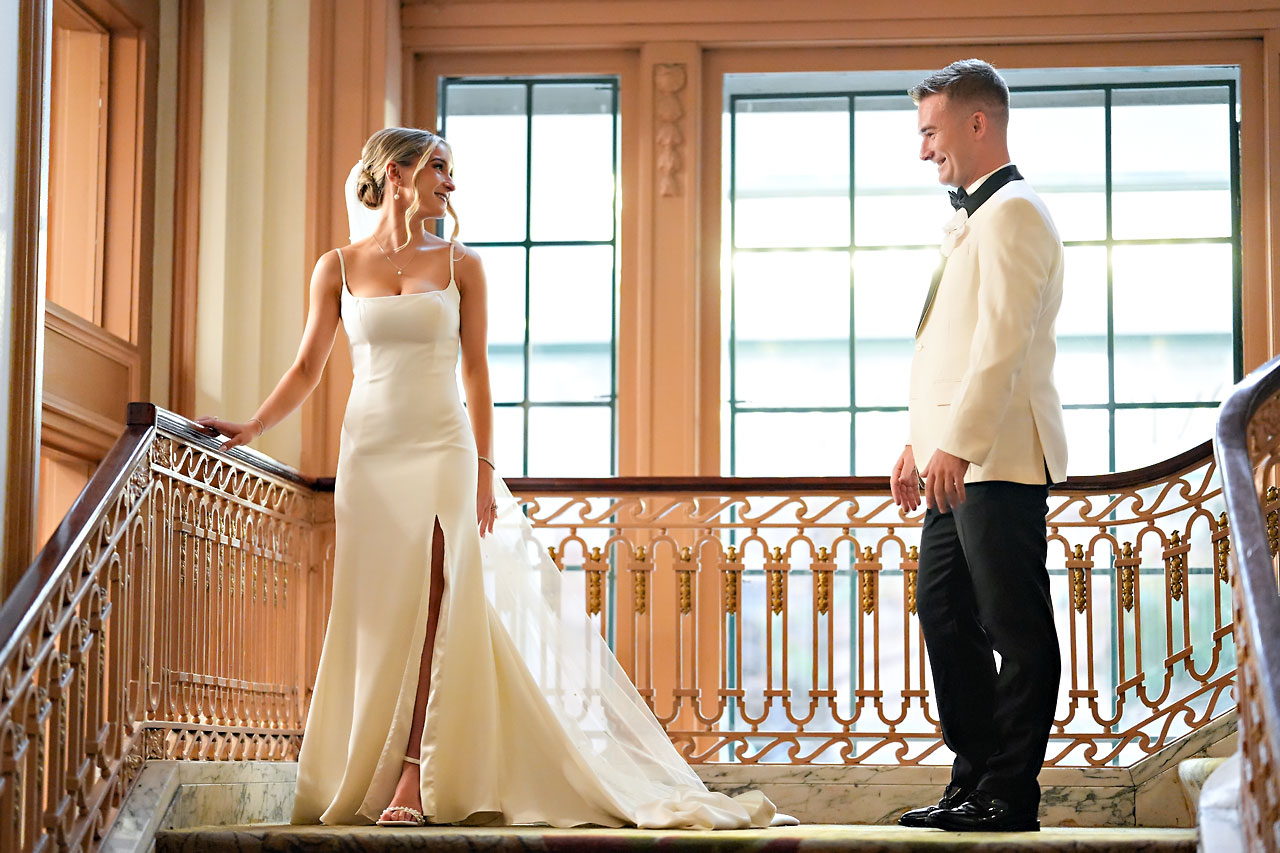 Lauren Colin Crowne Plaza Union Station Grand Hall Indianapolis Wedding 086