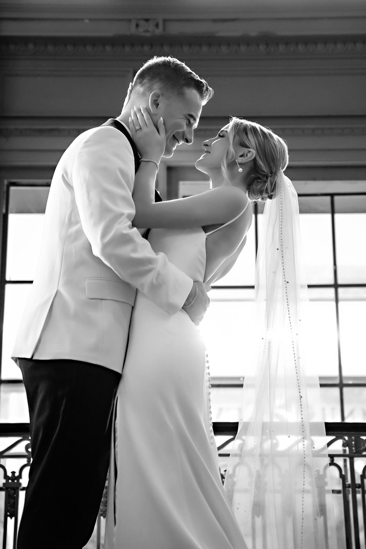 Lauren Colin Crowne Plaza Union Station Grand Hall Indianapolis Wedding 089