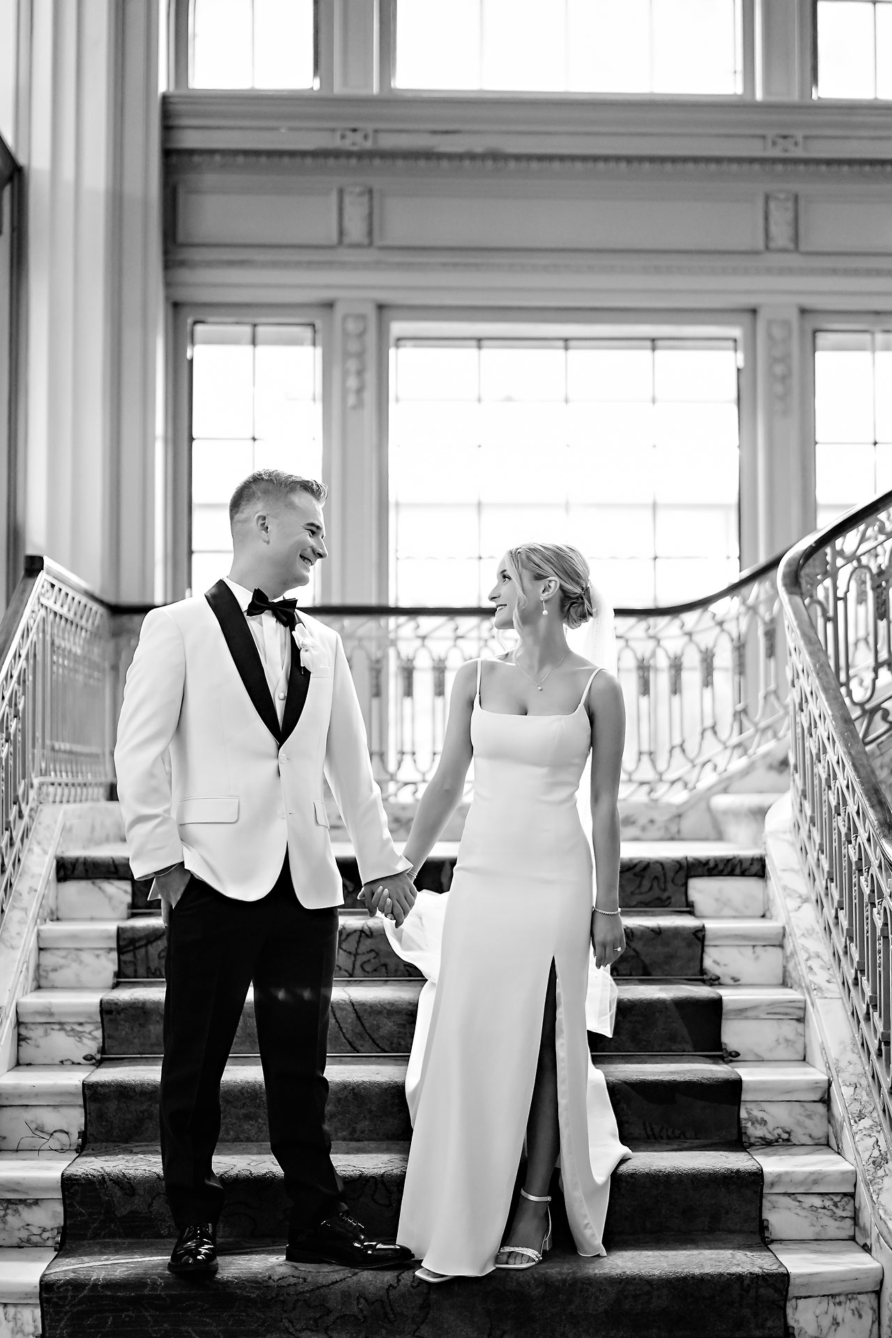 Lauren Colin Crowne Plaza Union Station Grand Hall Indianapolis Wedding 090