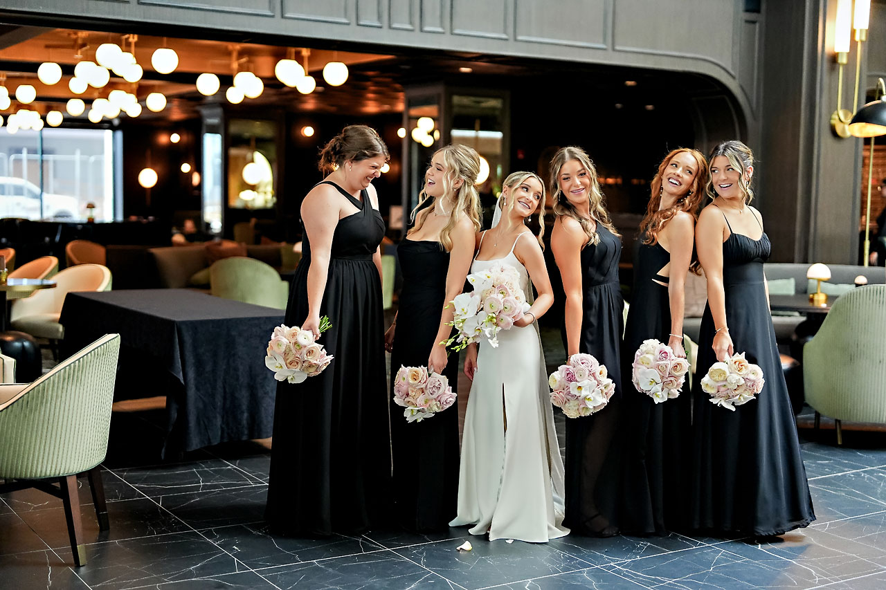 Lauren Colin Crowne Plaza Union Station Grand Hall Indianapolis Wedding 113