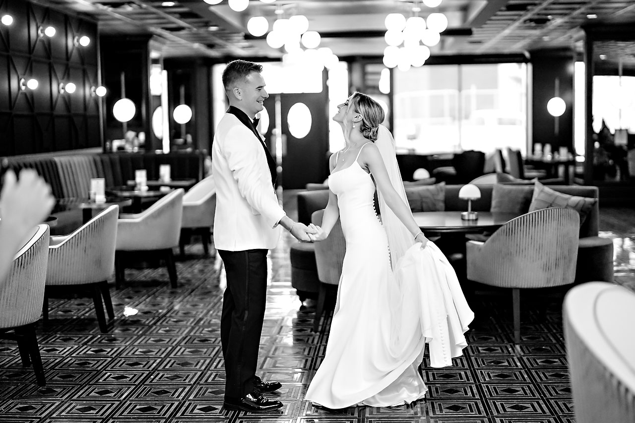 Lauren Colin Crowne Plaza Union Station Grand Hall Indianapolis Wedding 114