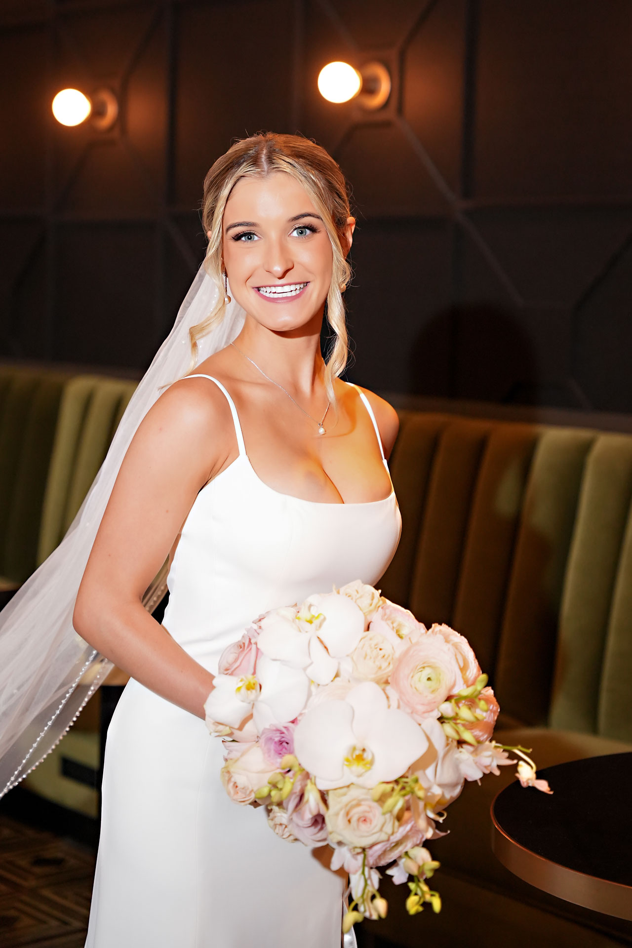 Lauren Colin Crowne Plaza Union Station Grand Hall Indianapolis Wedding 119