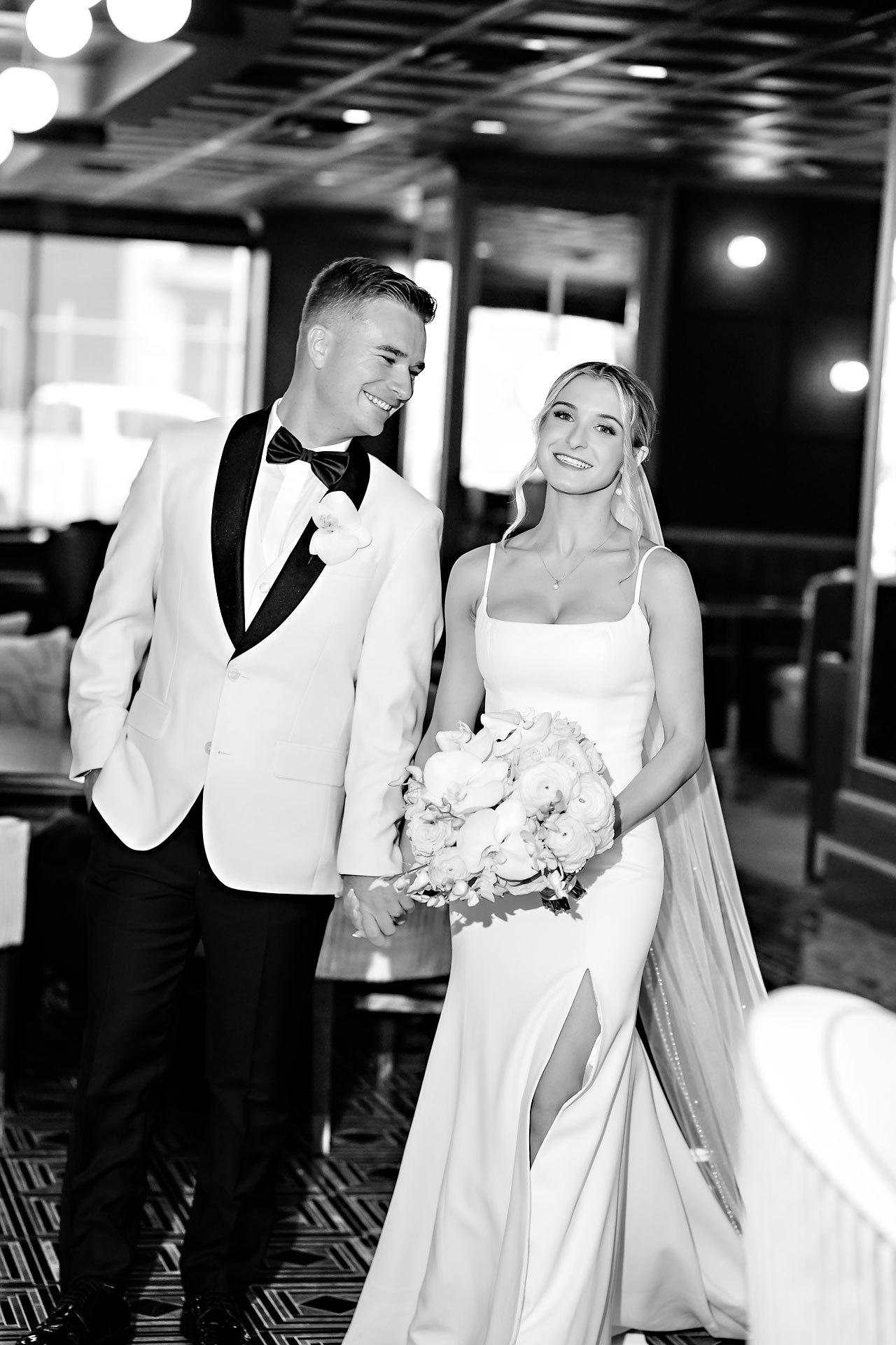 Lauren Colin Crowne Plaza Union Station Grand Hall Indianapolis Wedding 128