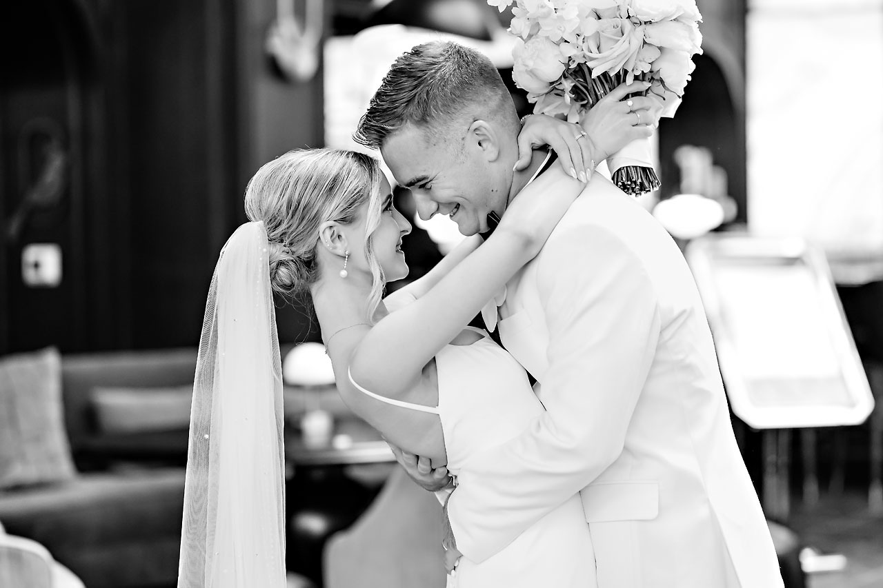 Lauren Colin Crowne Plaza Union Station Grand Hall Indianapolis Wedding 148