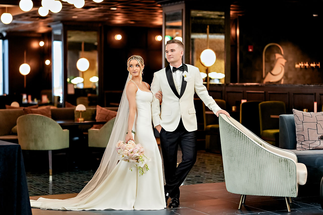 Lauren Colin Crowne Plaza Union Station Grand Hall Indianapolis Wedding 151