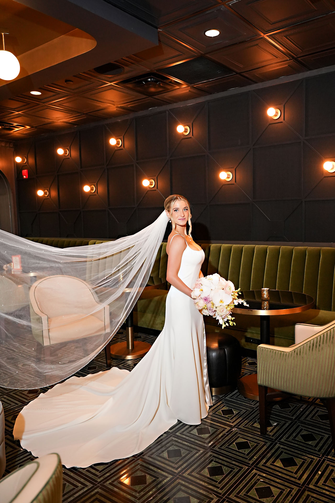 Lauren Colin Crowne Plaza Union Station Grand Hall Indianapolis Wedding 187