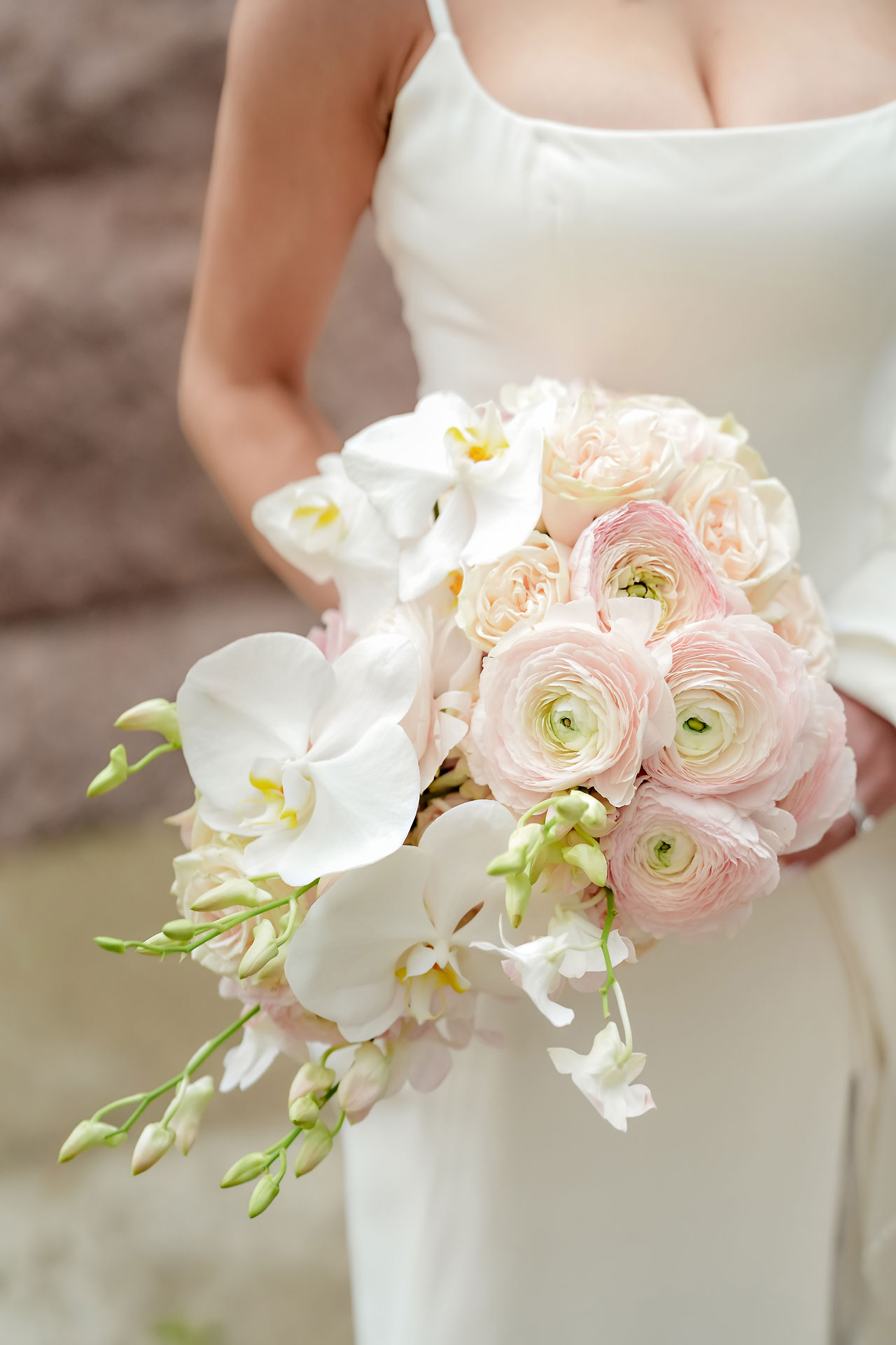Lauren Colin Crowne Plaza Union Station Grand Hall Indianapolis Wedding 206
