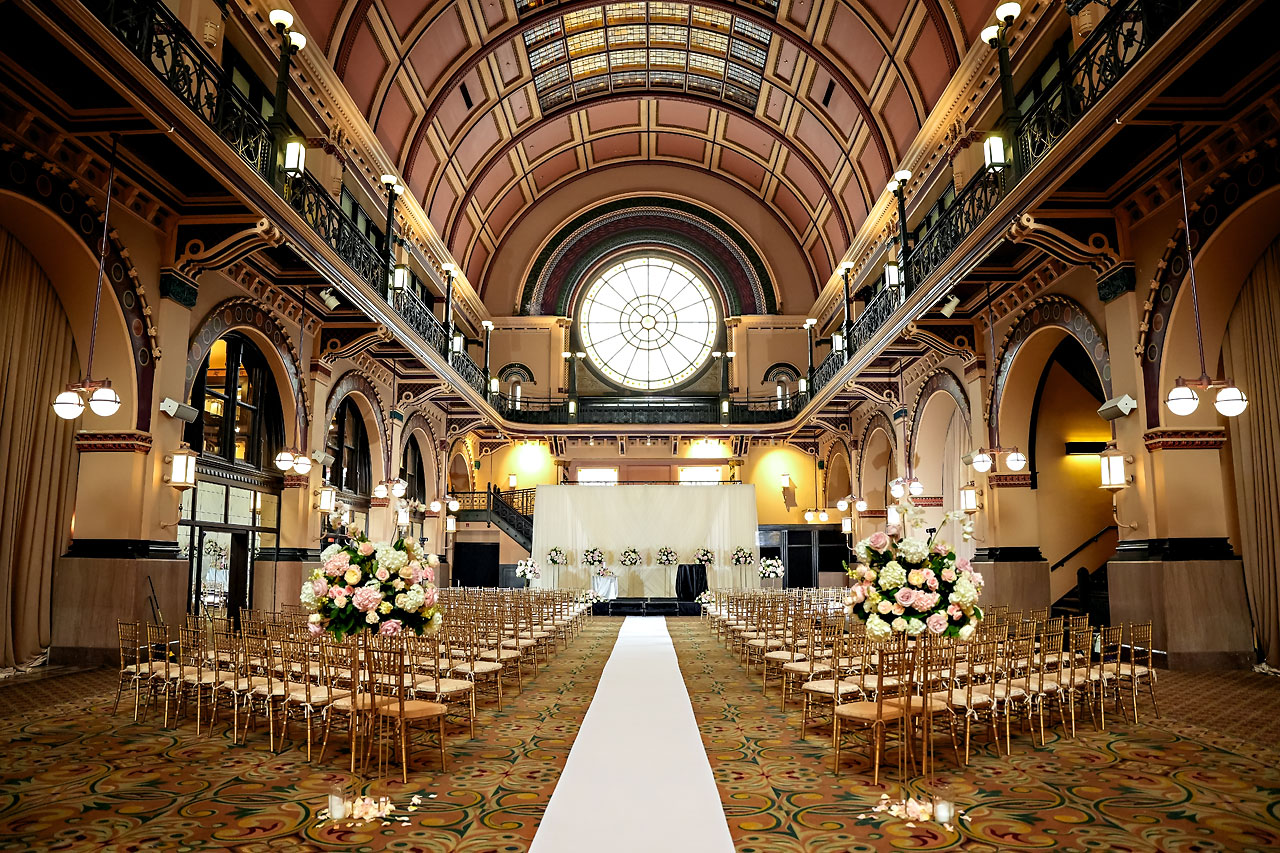 Lauren Colin Crowne Plaza Union Station Grand Hall Indianapolis Wedding 223