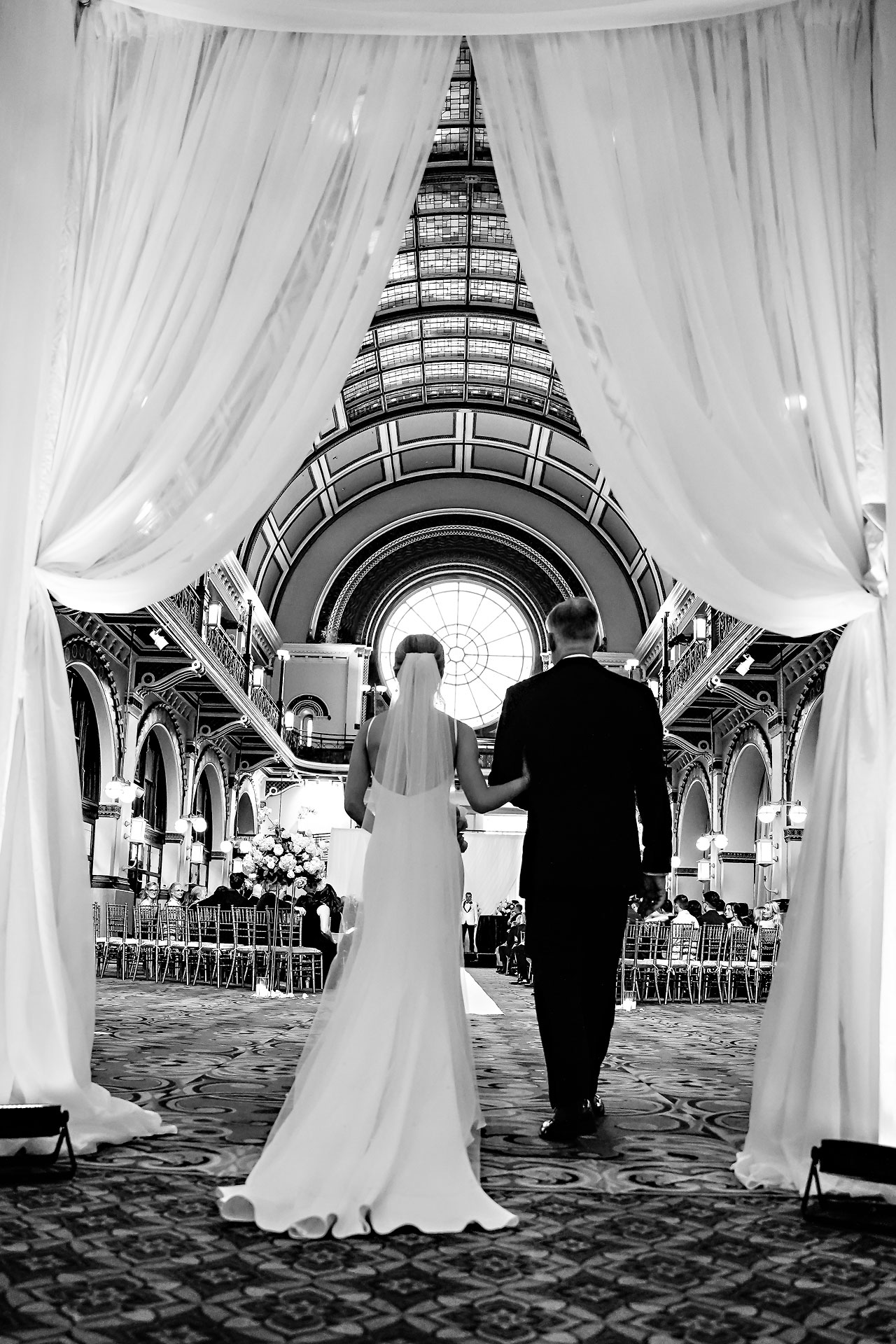 Lauren Colin Crowne Plaza Union Station Grand Hall Indianapolis Wedding 225