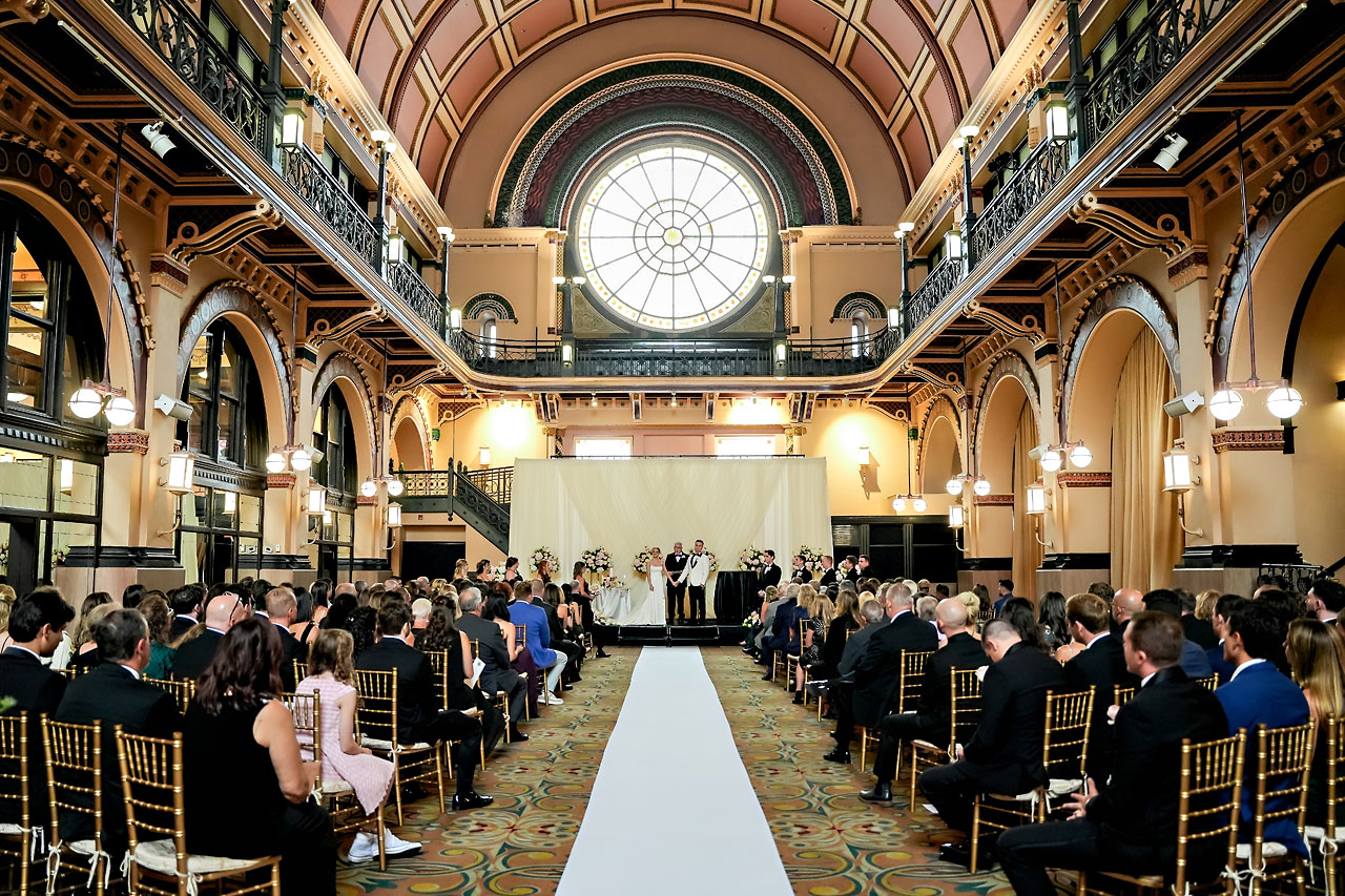 Lauren Colin Crowne Plaza Union Station Grand Hall Indianapolis Wedding 231