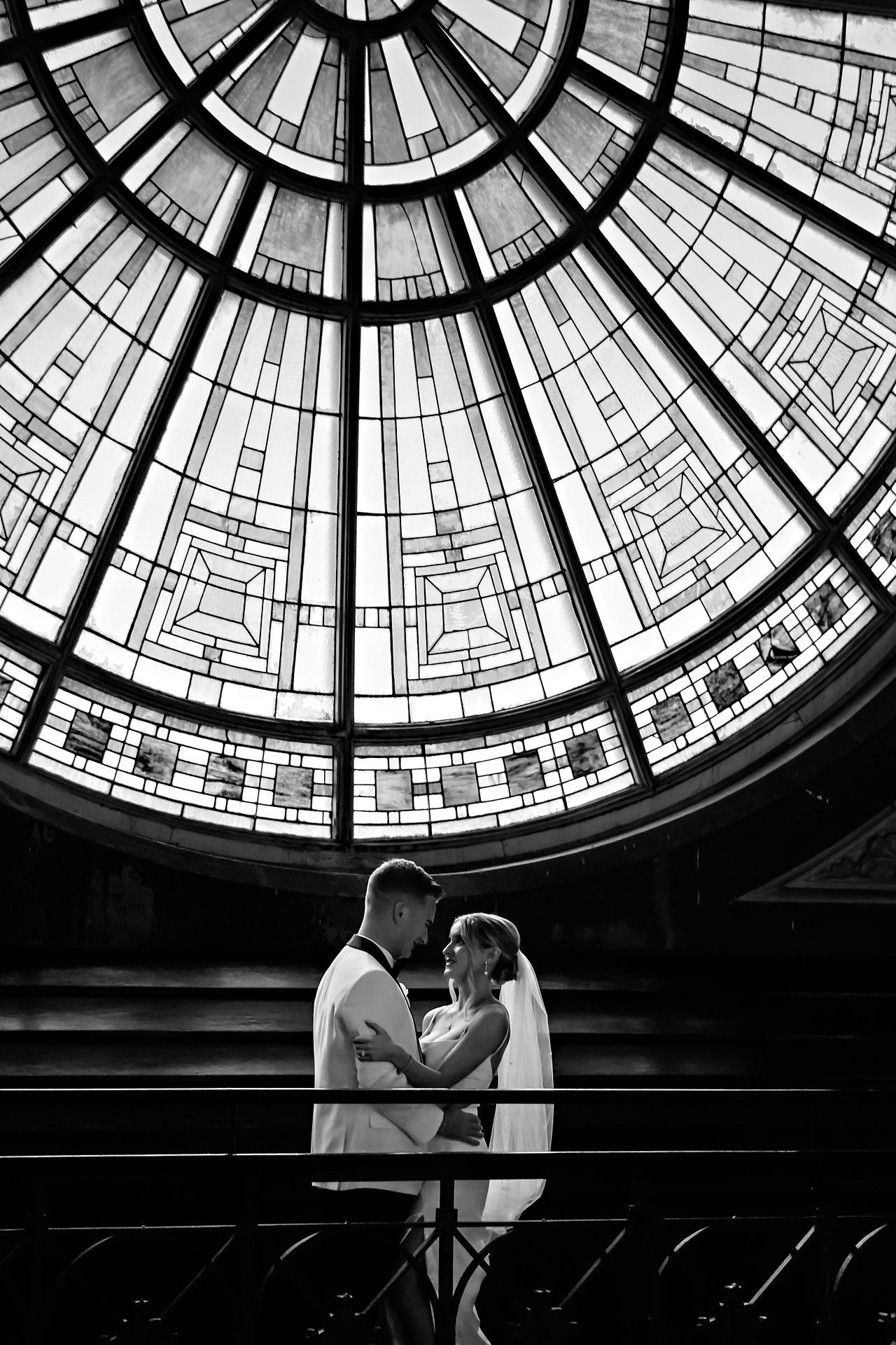 Lauren Colin Crowne Plaza Union Station Grand Hall Indianapolis Wedding 241