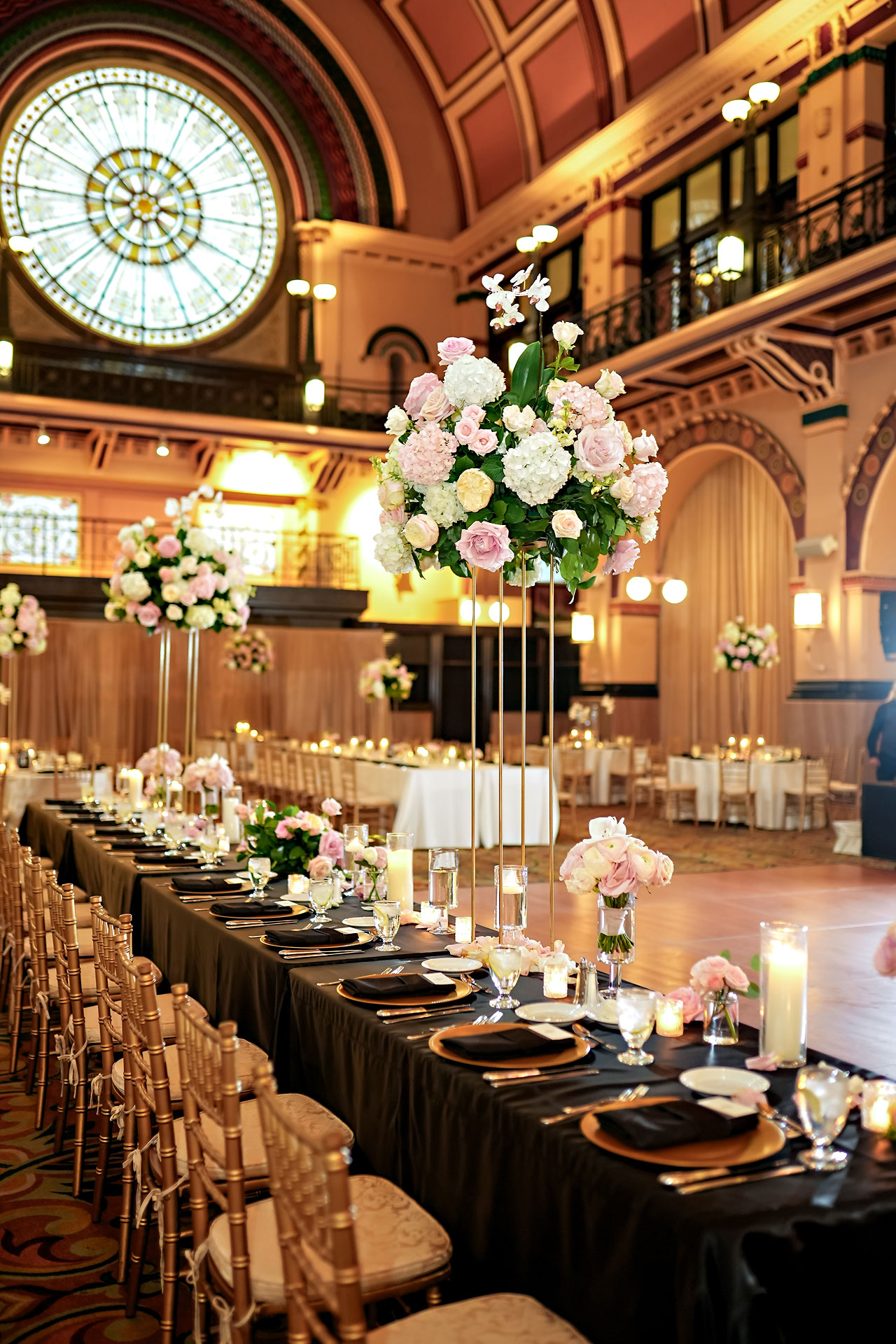 Lauren Colin Crowne Plaza Union Station Grand Hall Indianapolis Wedding 250