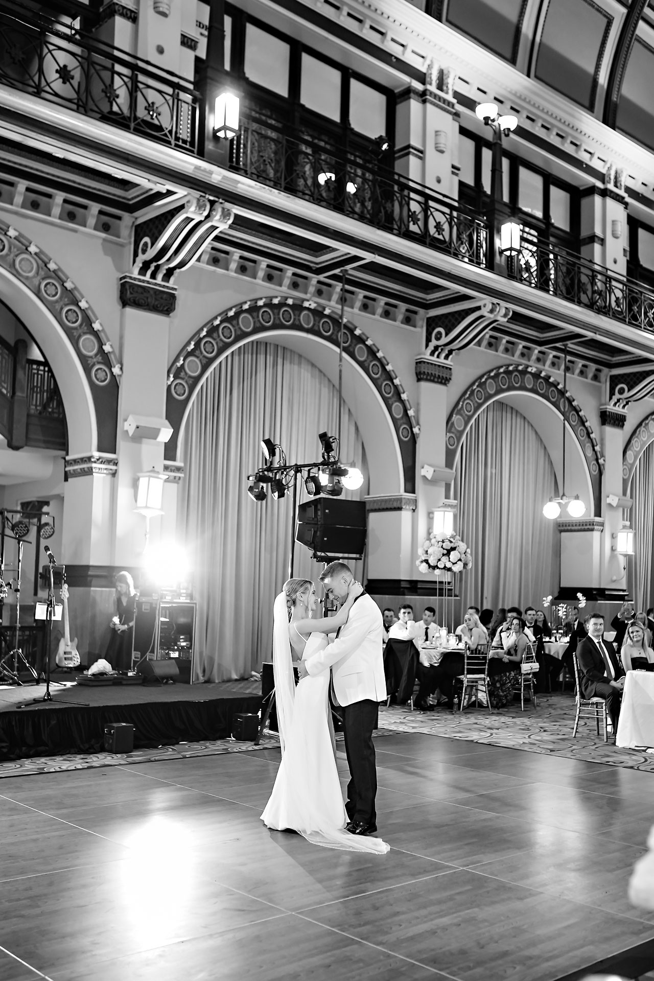 Lauren Colin Crowne Plaza Union Station Grand Hall Indianapolis Wedding 279