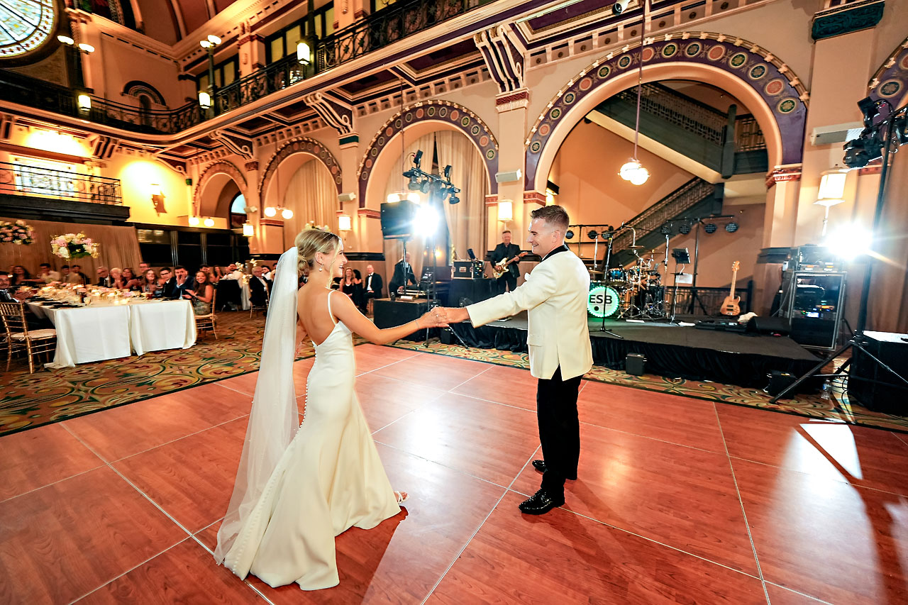 Lauren Colin Crowne Plaza Union Station Grand Hall Indianapolis Wedding 284