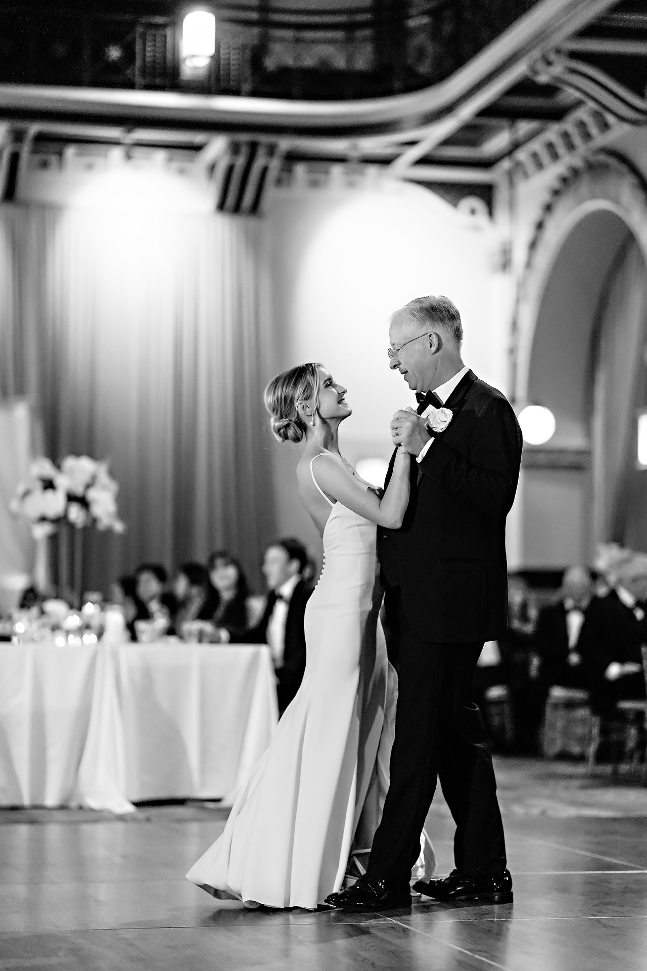 Lauren Colin Crowne Plaza Union Station Grand Hall Indianapolis Wedding 301