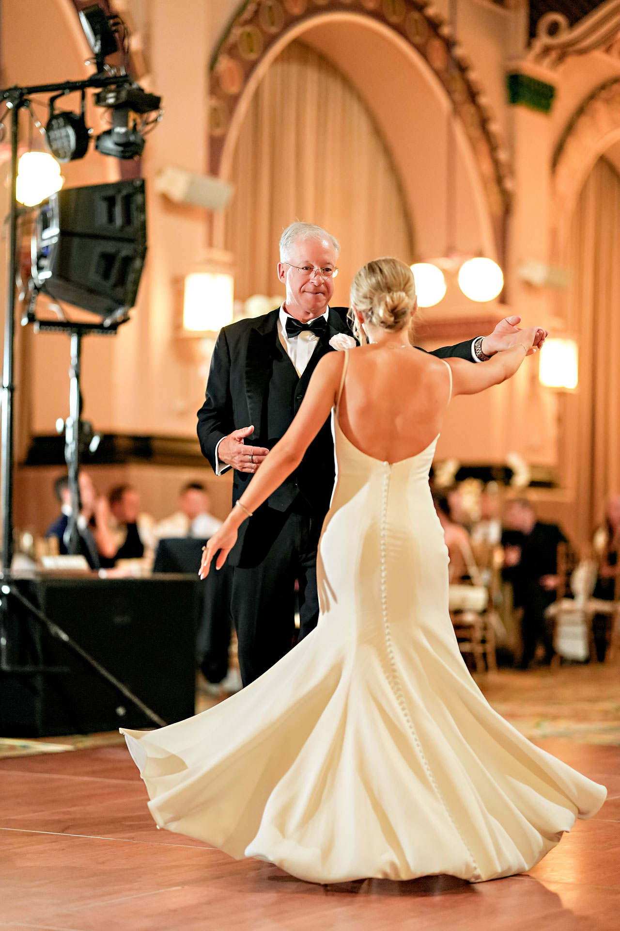 Lauren Colin Crowne Plaza Union Station Grand Hall Indianapolis Wedding 303