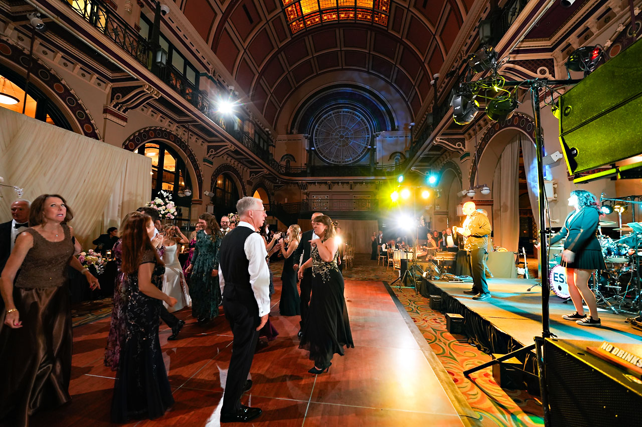 Lauren Colin Crowne Plaza Union Station Grand Hall Indianapolis Wedding 311