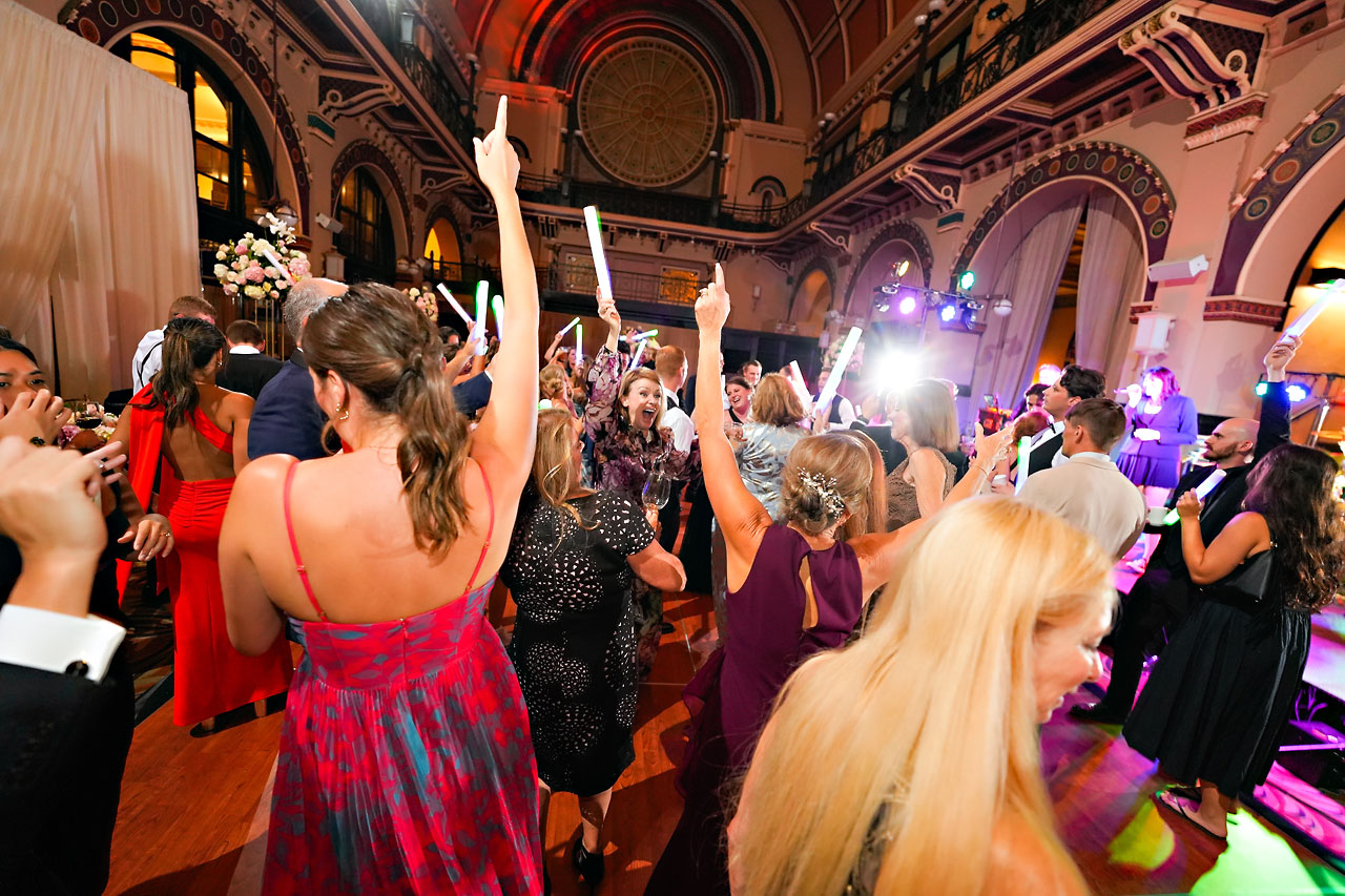 Lauren Colin Crowne Plaza Union Station Grand Hall Indianapolis Wedding 334