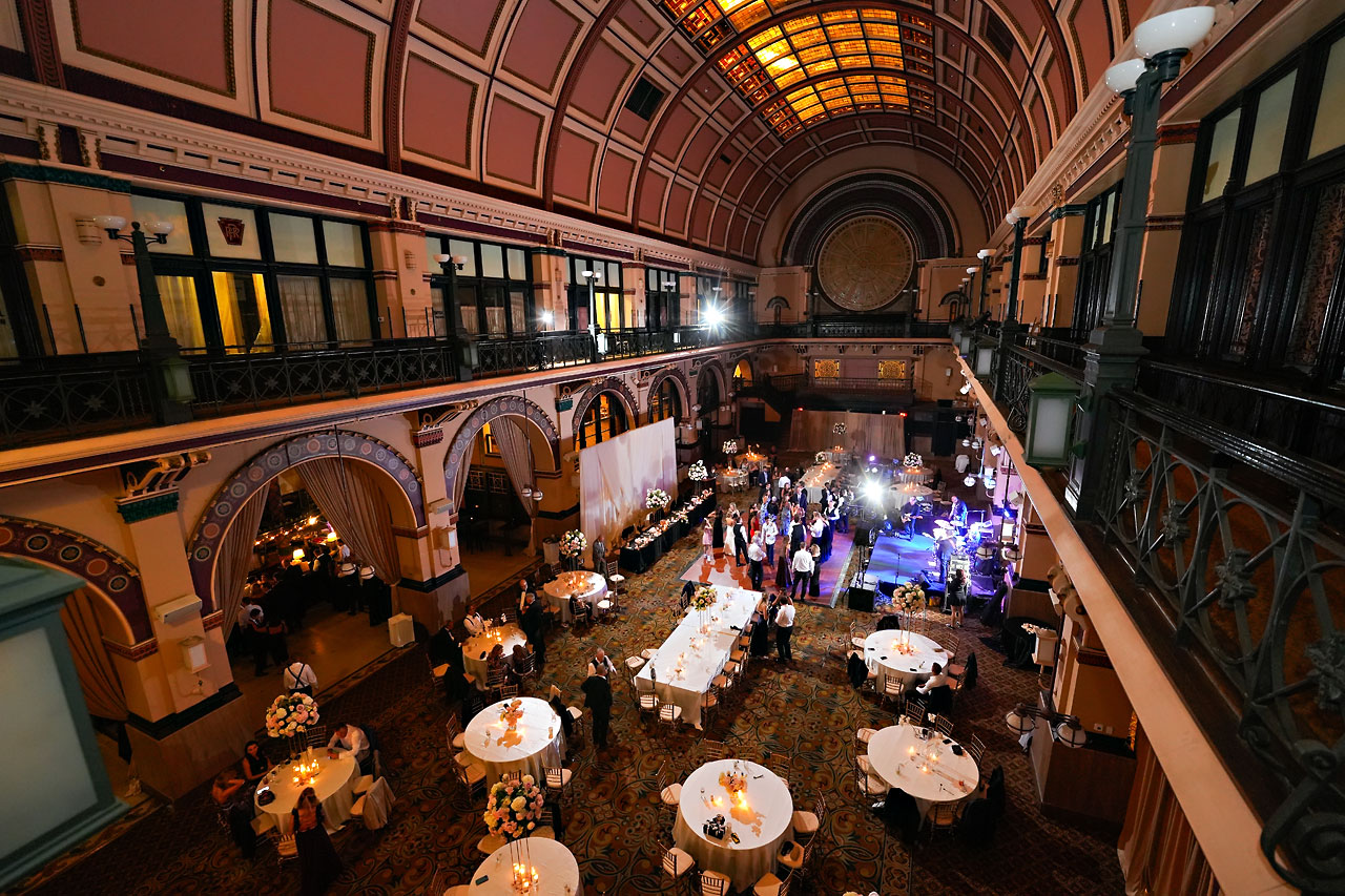 Lauren Colin Crowne Plaza Union Station Grand Hall Indianapolis Wedding 348