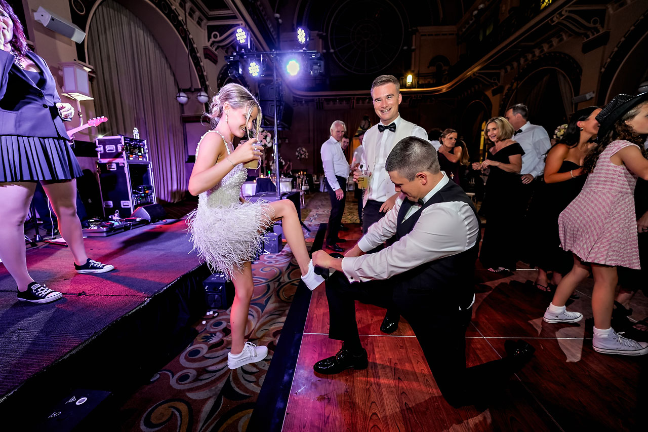 Lauren Colin Crowne Plaza Union Station Grand Hall Indianapolis Wedding 360