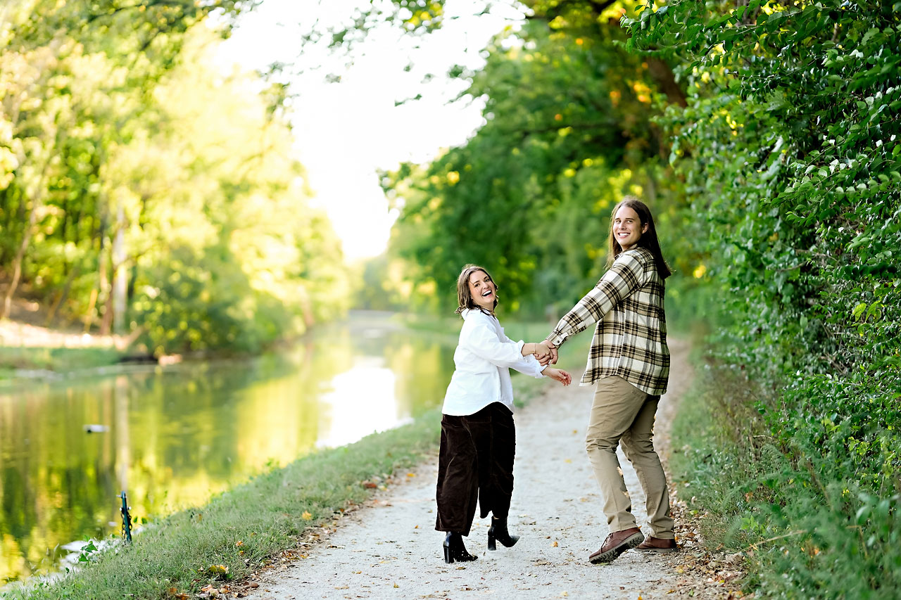 Erin Spencer Holcomb Gardens Fountain Square Canal Indianapolis Engagement Session 035