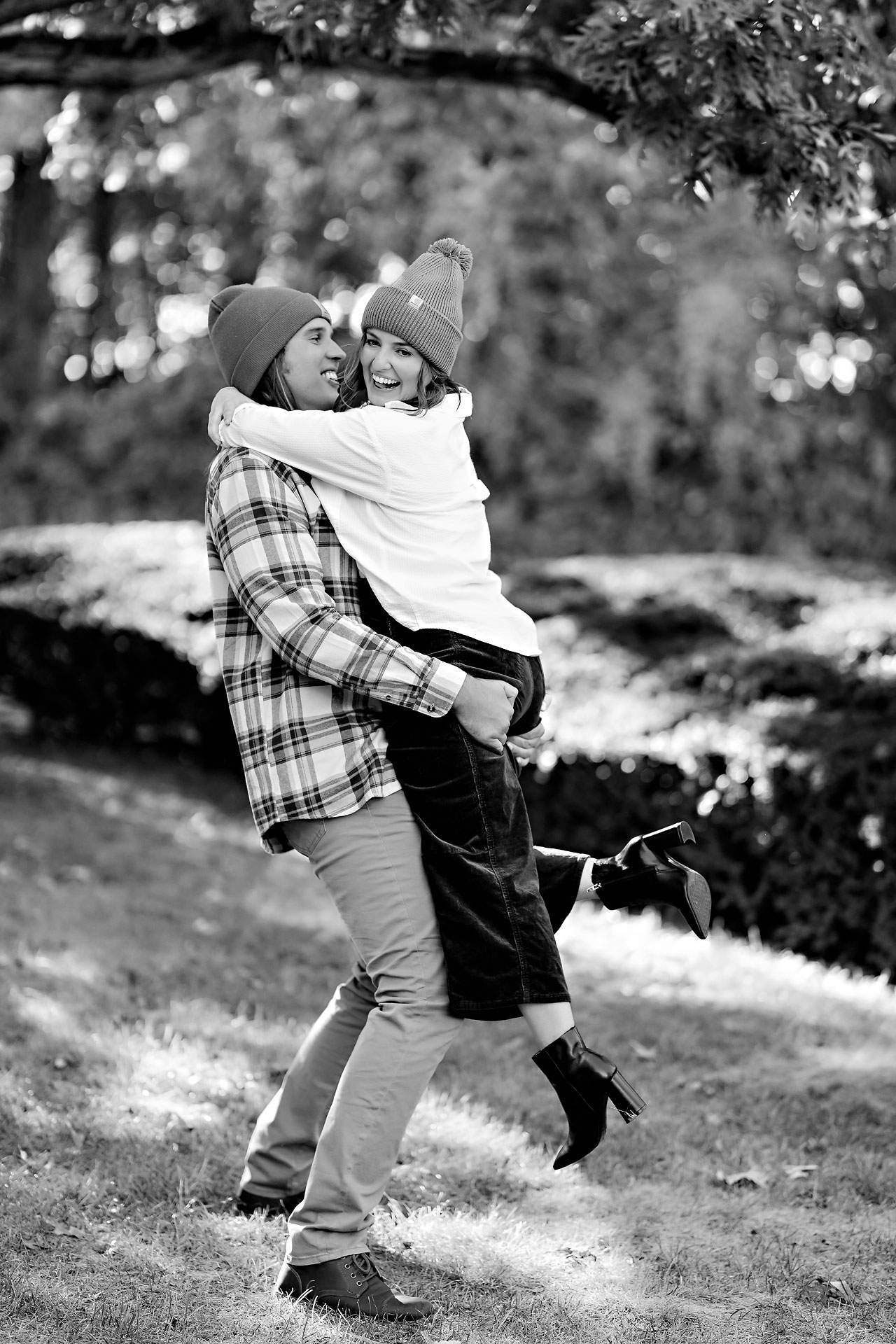 Erin Spencer Holcomb Gardens Fountain Square Canal Indianapolis Engagement Session 057