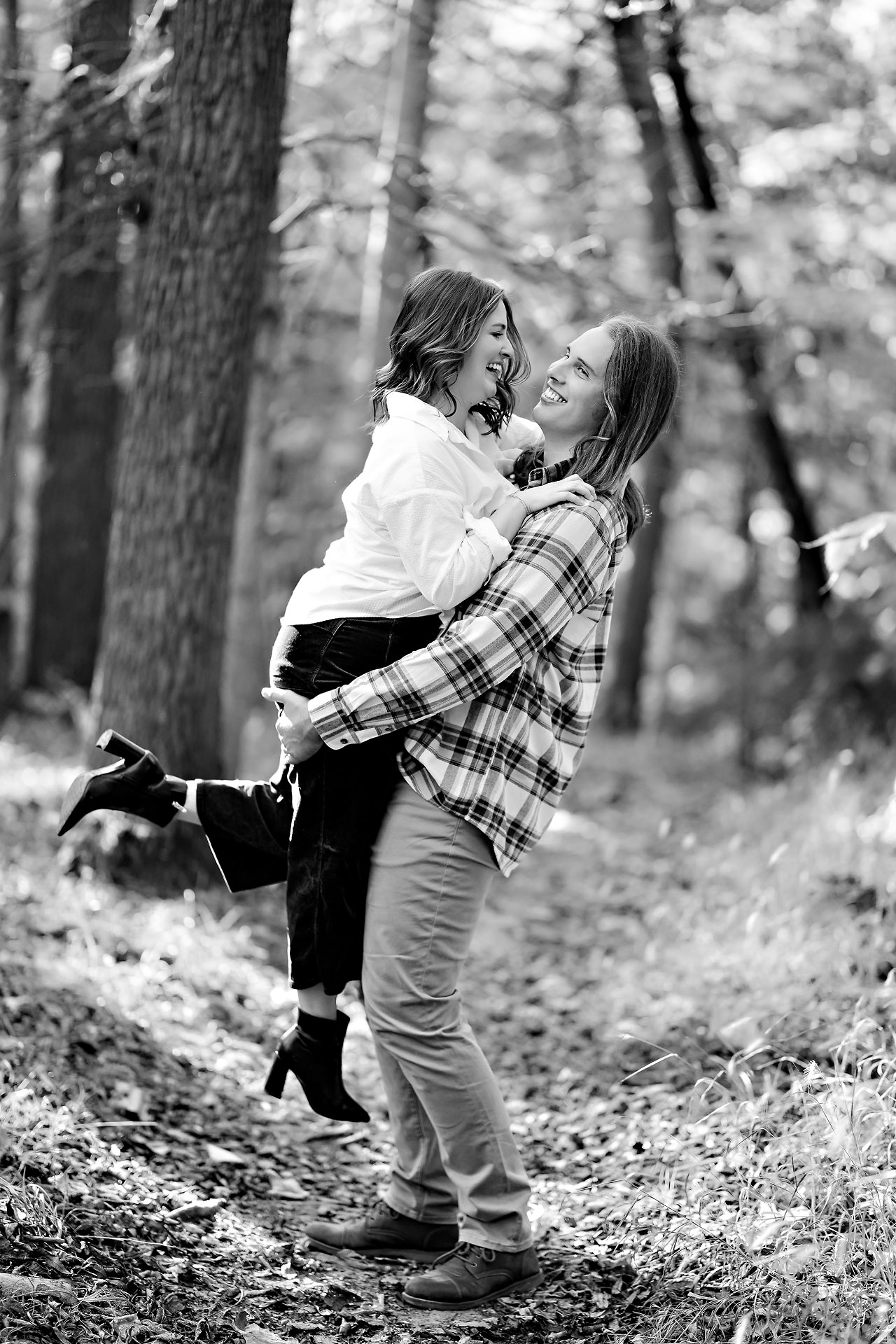 Erin Spencer Holcomb Gardens Fountain Square Canal Indianapolis Engagement Session 066