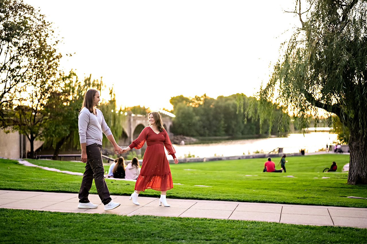 Erin Spencer Holcomb Gardens Fountain Square Canal Indianapolis Engagement Session 120