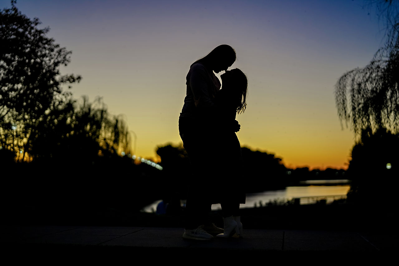 Erin Spencer Holcomb Gardens Fountain Square Canal Indianapolis Engagement Session 135