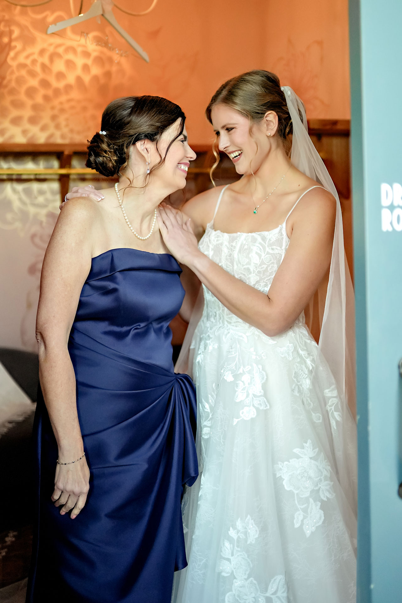 Elaine Michael Immaculate Heart of Mary Heirloom Indianapolis Wedding 0036