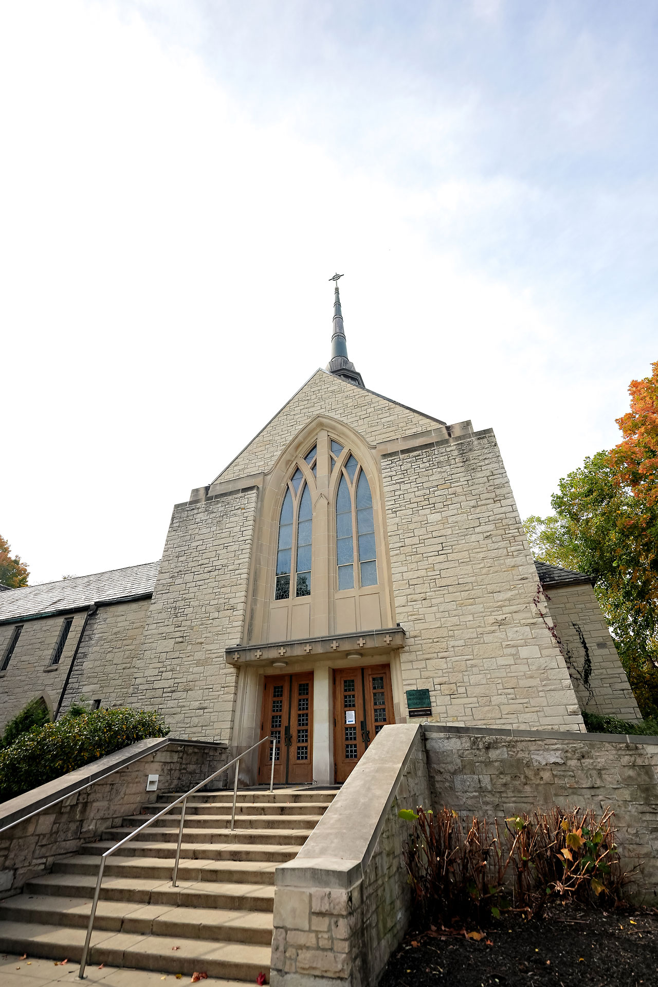 Elaine Michael Immaculate Heart of Mary Heirloom Indianapolis Wedding 0118