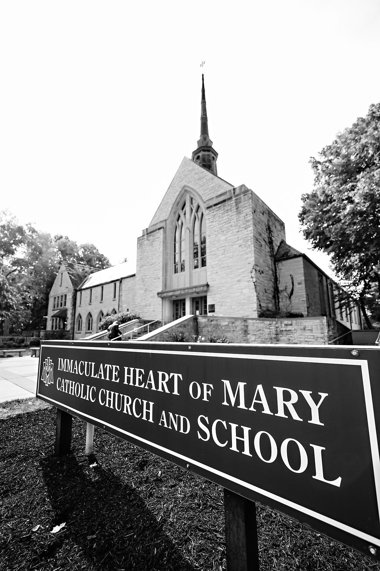 Elaine Michael Immaculate Heart of Mary Heirloom Indianapolis Wedding 0119