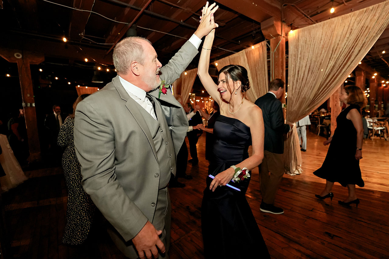 Elaine Michael Immaculate Heart of Mary Heirloom Indianapolis Wedding 0285