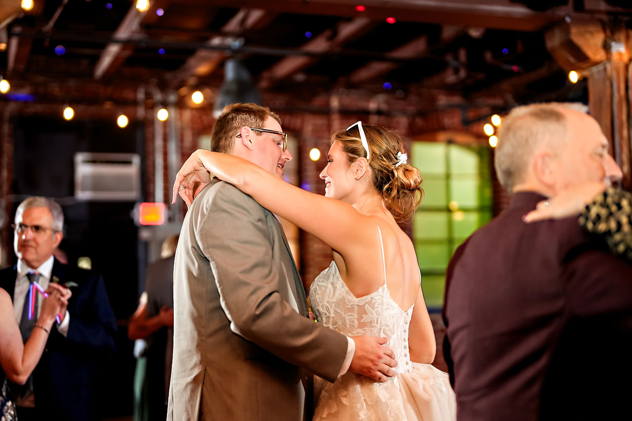 Elaine Michael Immaculate Heart of Mary Heirloom Indianapolis Wedding 0293