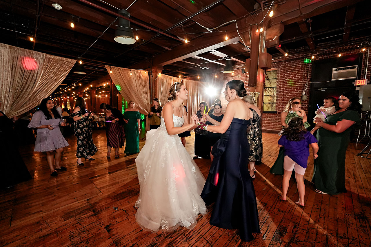 Elaine Michael Immaculate Heart of Mary Heirloom Indianapolis Wedding 0303