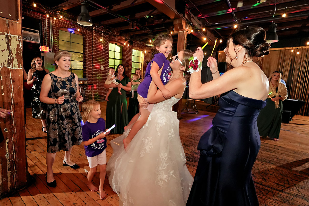 Elaine Michael Immaculate Heart of Mary Heirloom Indianapolis Wedding 0306