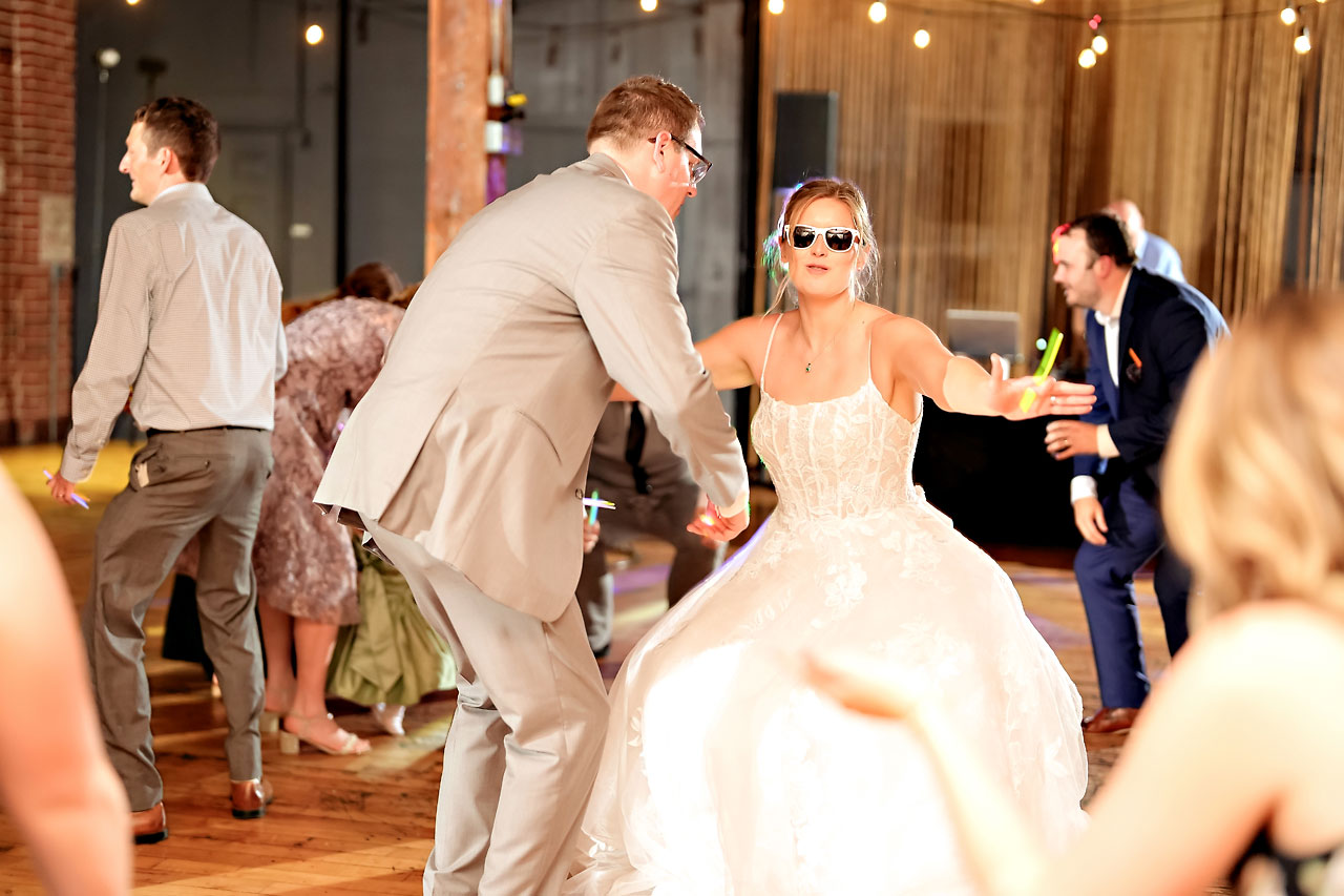 Elaine Michael Immaculate Heart of Mary Heirloom Indianapolis Wedding 0317