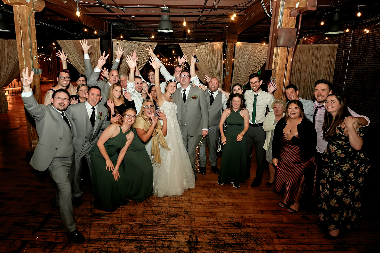 Elaine Michael Immaculate Heart of Mary Heirloom Indianapolis Wedding 0327