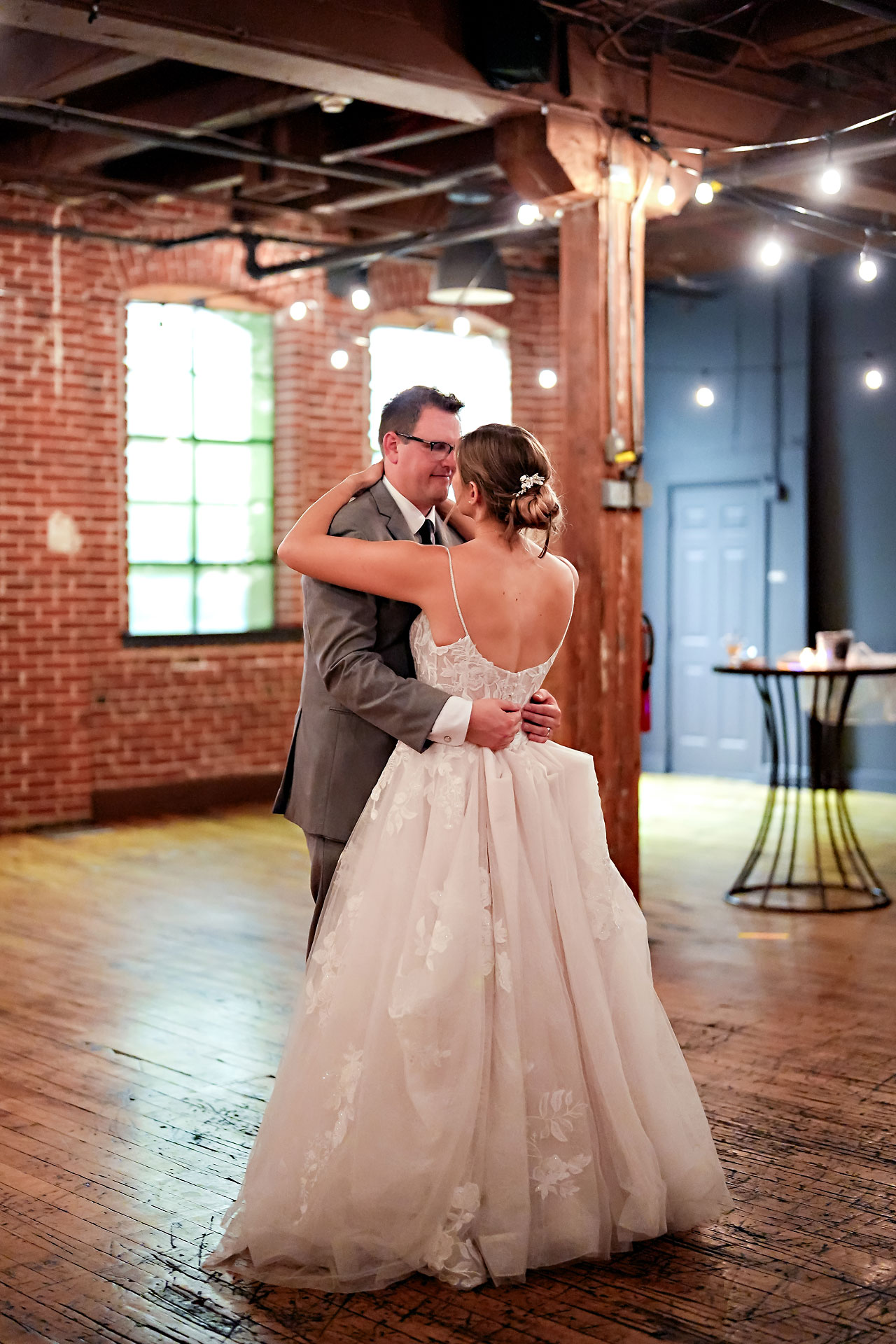 Elaine Michael Immaculate Heart of Mary Heirloom Indianapolis Wedding 0331